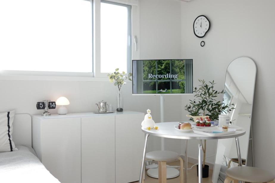 H House Yeonnam Apartman Szöul Kültér fotó