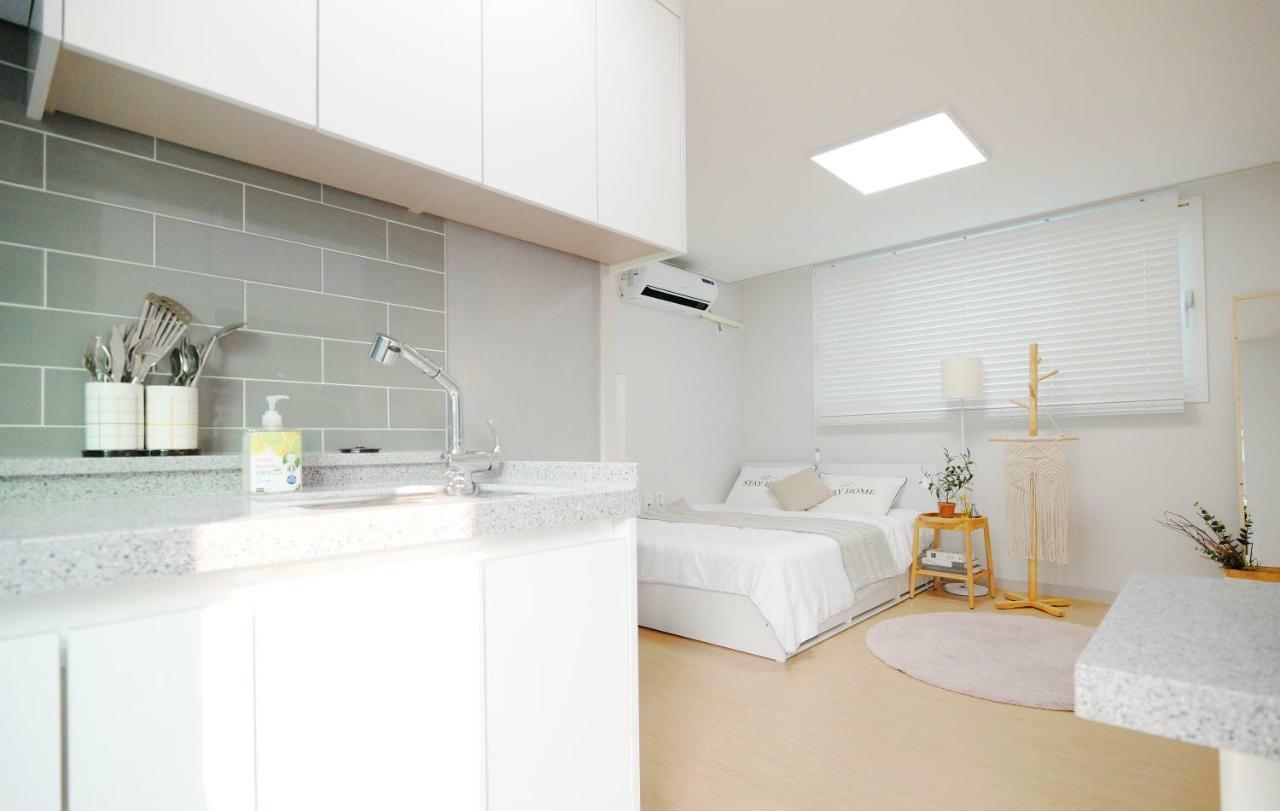 H House Yeonnam Apartman Szöul Kültér fotó